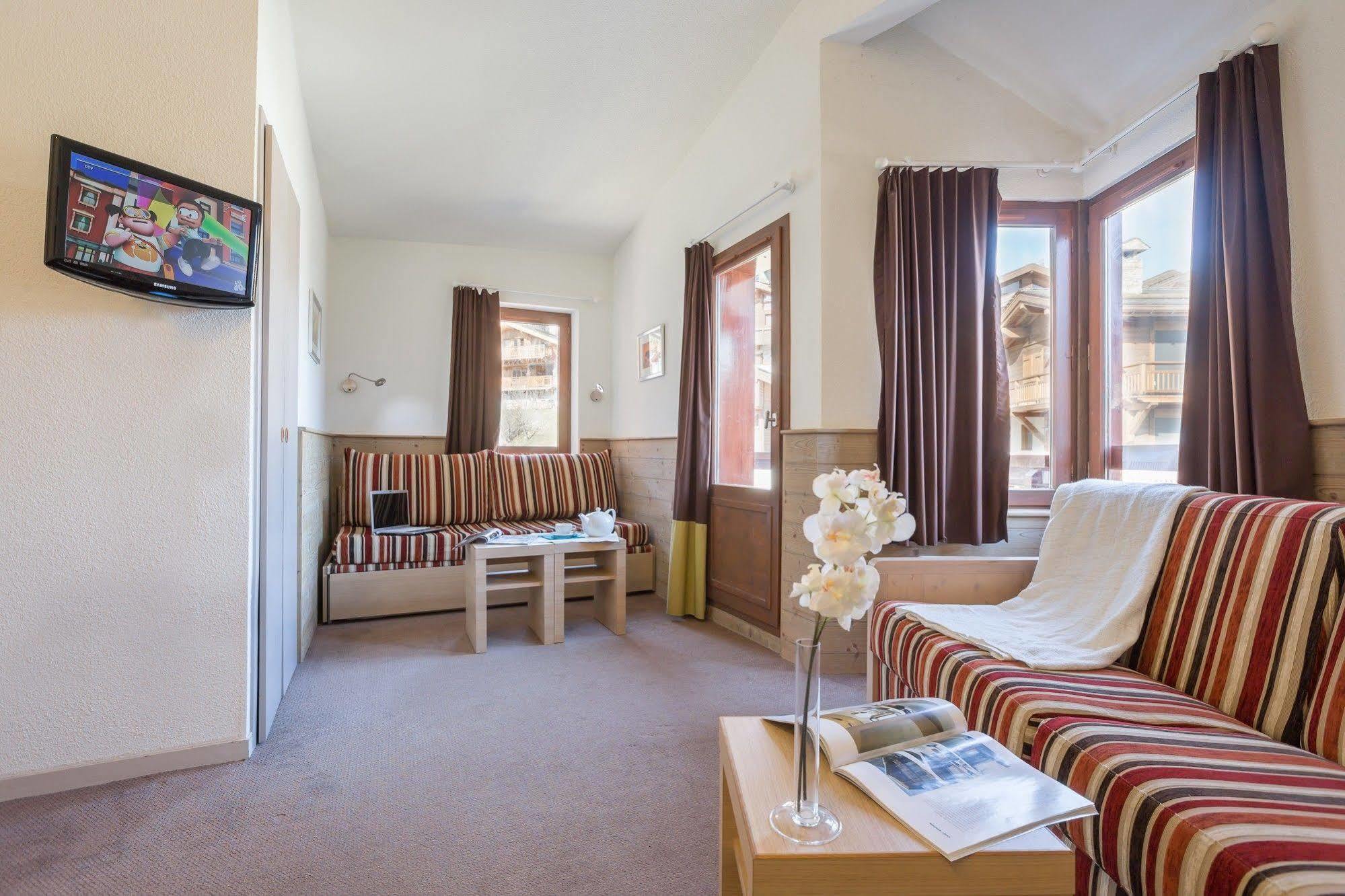 לה טניה Residence Pierre & Vacances Le Britania מראה חיצוני תמונה